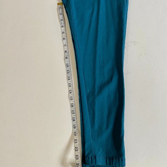 Stretchy pul on pants - Picture 7 of 9